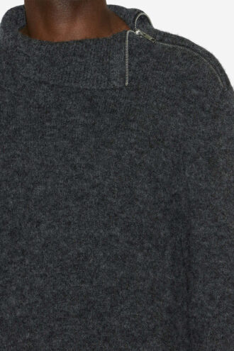 Aliocha Stand-Up Collar Plain-Colored Alpaca Knit Sweater Aliocha Stand-Up Collar Plain-Colored Alpaca Knit Sweater