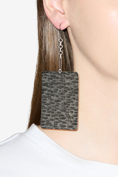 Blacke Pendant Plate Earrings Blacke Pendant Plate Earrings