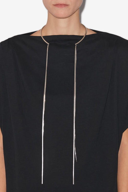 Fascinating Silver-Plated Scarf Necklace Fascinating Silver-Plated Scarf Necklace
