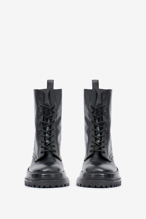 Ghiso Smooth Leather Low Boots Ghiso Smooth Leather Low Boots