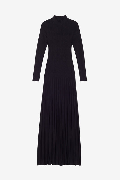 Gisole Long Fine Crepe Knit Dress Gisole Long Fine Crepe Knit Dress