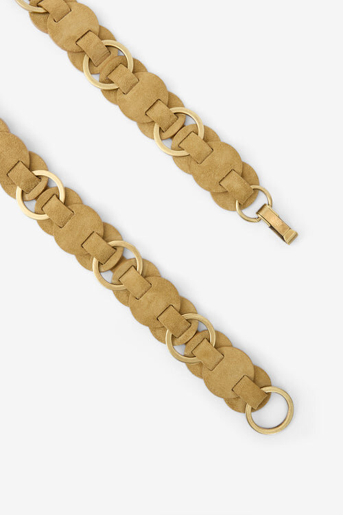 Lota Belt Interlaced with Rings and Suede Leather Lota Belt Interlaced with Rings and Suede Leather