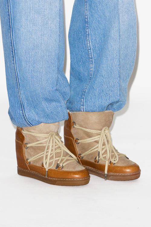 Nowles Shearling-Lined Snow Boots Nowles Shearling-Lined Snow Boots