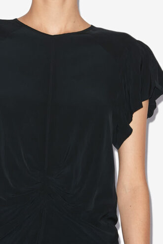 Tullya Plain-Colored Pleated Top Tullya Plain-Colored Pleated Top