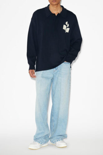 William Sweater